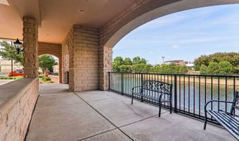 1200 N Foxdale Dr 312, Addison, IL 60101