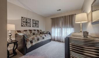 12 BARCLAY Dr, Hockessin, DE 19707