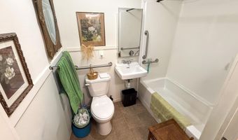 80 Whistlestop Way 10, Bradford, VT 05033