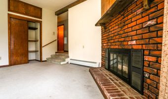 1215 NE 24th Ave, Aberdeen, SD 57401