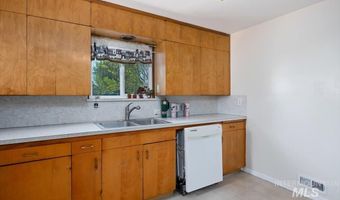 931 Robertson St, Buhl, ID 83316