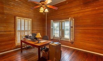100 14th St, Apalachicola, FL 32320