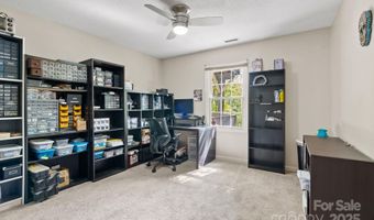 28 Foxberry Dr, Arden, NC 28704