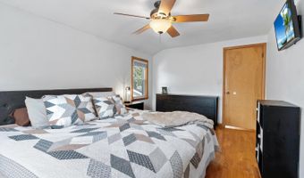 1124 W PARKWAY Blvd, Appleton, WI 54914
