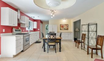 1 CARMEN Dr, Cape May Court House, NJ 08210