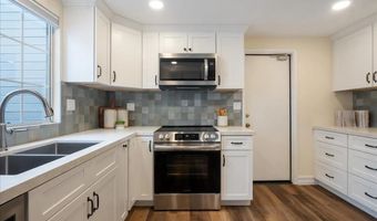 2006 Mountain Vista Way, Oceanside, CA 92054