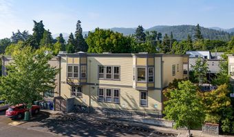 545 A St, Ashland, OR 97520