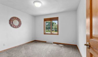 N9432 LOGAN Lane, Appleton, WI 54915