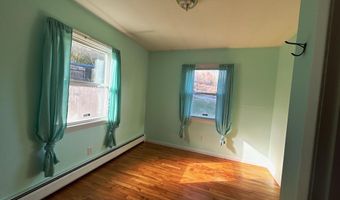 131 Berlin St, Barre, VT 05641