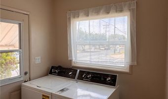 8914 Woodale Ave, Arleta, CA 91331