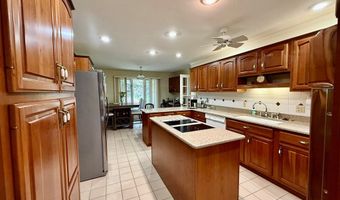 105 Beechwood Dr, Beaver, WV 25813