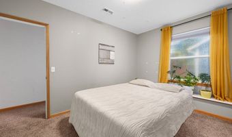 1676 SE 3RD St, Astoria, OR 97103