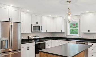 127 Bond Brook Rd, Augusta, ME 04330