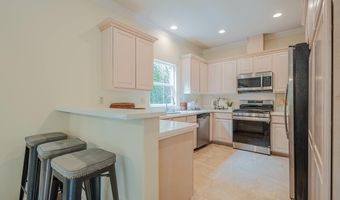 840 Seacliff Dr, Aptos, CA 95003