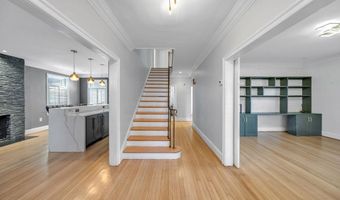 5306 BRADLEY Blvd, Bethesda, MD 20814