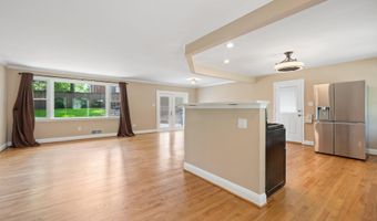 5817 SWARTHMORE Dr, Berwyn Heights, MD 20740