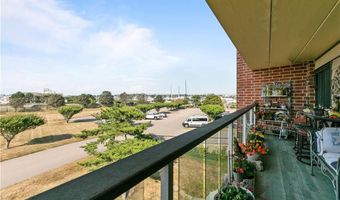 1204 Capella S St, Newport, RI 02840