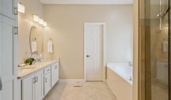 230 Hardwood Ct, Adairsville, GA 30103