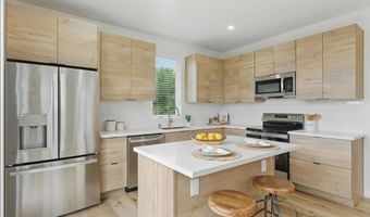 2501 Davis Ave, Carlsbad, CA 92008