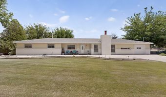 430 Abo Rd, Bosque Farms, NM 87068