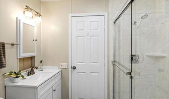 7305 San Luis St 240, Carlsbad, CA 92011
