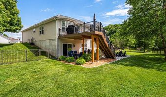 1456 Red Oak Plantation Dr, Ballwin, MO 63021