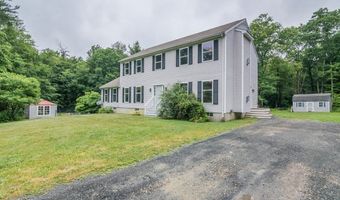 27 South St, Blandford, MA 01008