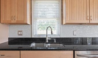 84 Wales St, Cranston, RI 02920