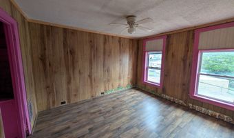 1908 Pine Ave, Altoona, PA 16601