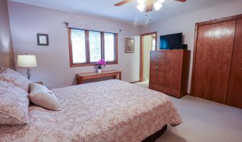 31586 R Ave, Adel, IA 50003