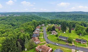 2207 Ridgevue Ave, Aliquippa, PA 15001