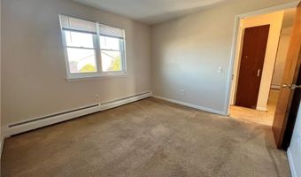 70 Carroll Ave 507, Newport, RI 02840