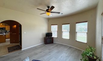 5317 Southfort Dr SW, Albuquerque, NM 87105