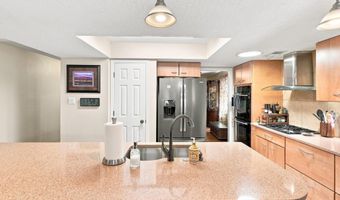 7108 Vivian Dr NE, Albuquerque, NM 87109