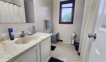 5 DREW Ct, Dover, DE 19901