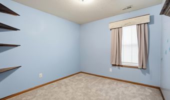 111 Autumn Hills Dr, Avilla, IN 46710