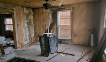 508 E 3rd St, Augusta, KY 41002