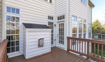 22051 CHELSY PAIGE Sq, Ashburn, VA 20148