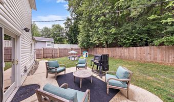 93 Idlebrook Ln, Aberdeen, NJ 07747
