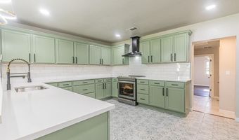 1250 Wallis Rd, Aledo, TX 76008