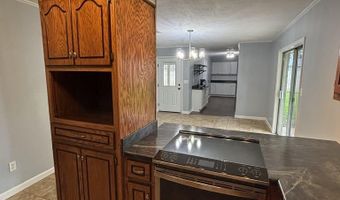 303 Melwood Dr, Amory, MS 38821