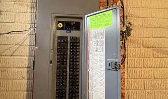 2499 Crestwood Dr, Adrian, MI 49221