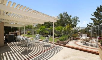 405 S Laureltree Dr, Anaheim, CA 92808