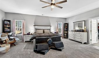 133 Lynwood Ln, Ball Ground, GA 30107