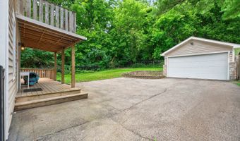 108 N Main St, Algonquin, IL 60102