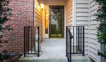 43262 BALTUSROL Ter, Ashburn, VA 20147