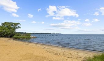 527 Lee Cir, Annapolis, MD 21403