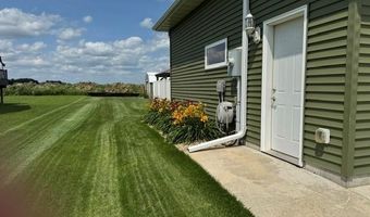 1913 NE 13th Ave, Austin, MN 55912