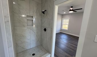 1324 S Broad St, Albertville, AL 35950