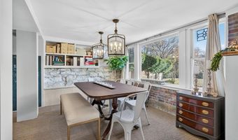 5548 Chestnut St, Augusta, MO 63332